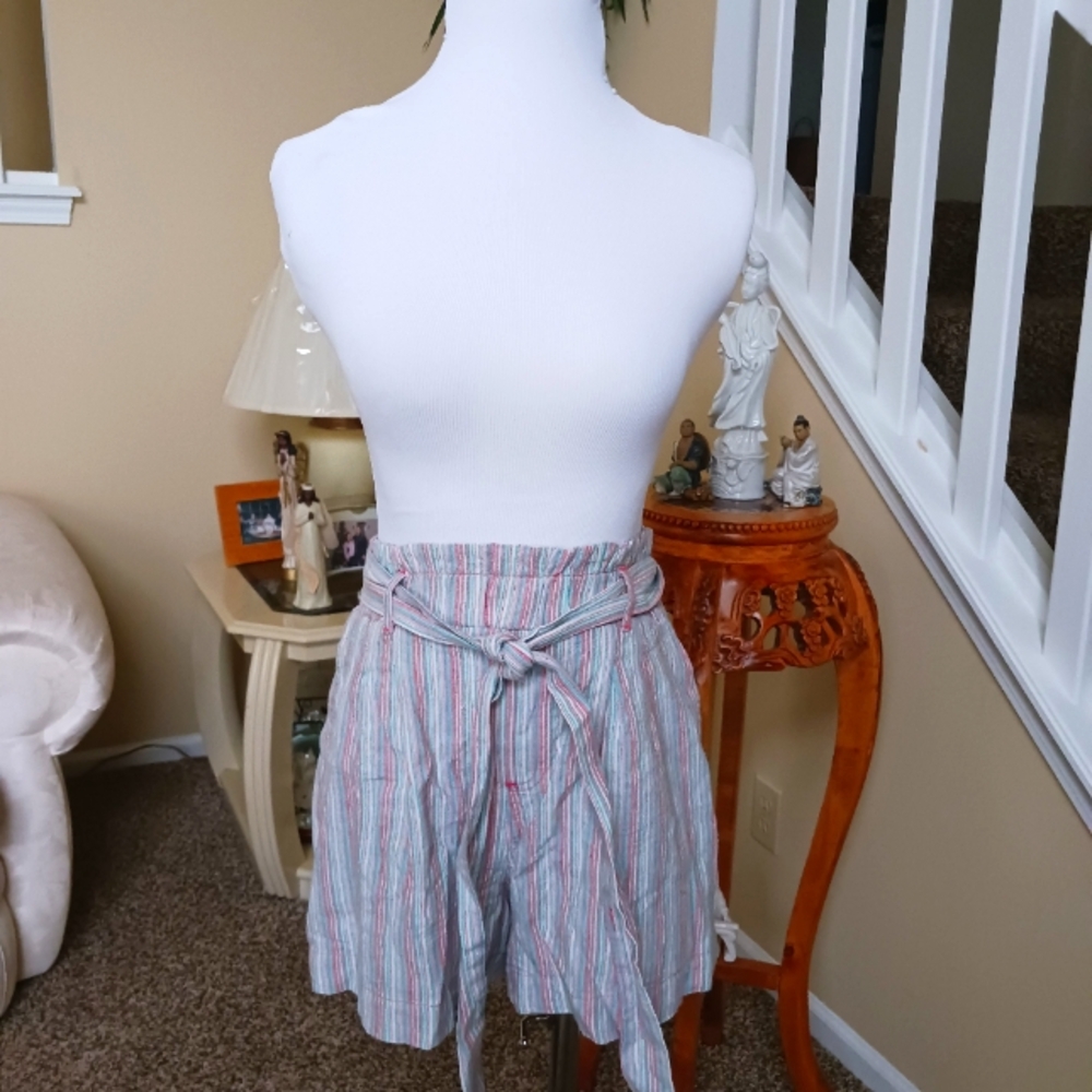American Eagle Linen Shorts Small NWT